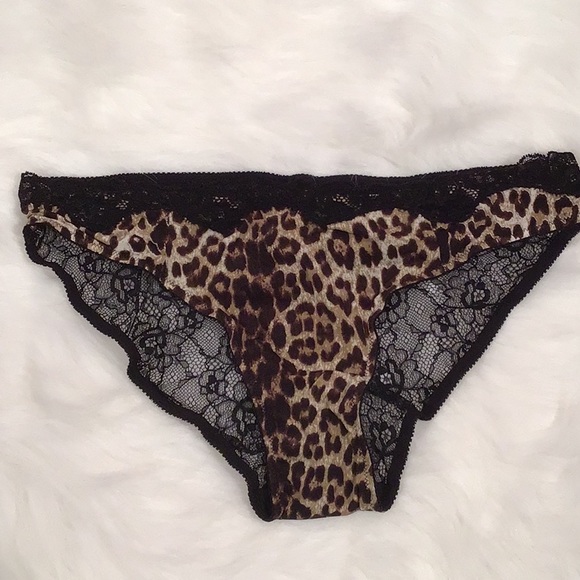 Medium leopard print by blush - Picture 5 of 7